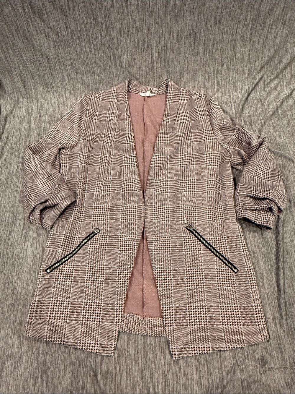 Maurices Plaid Open-Front Blazer in Mauve Pink